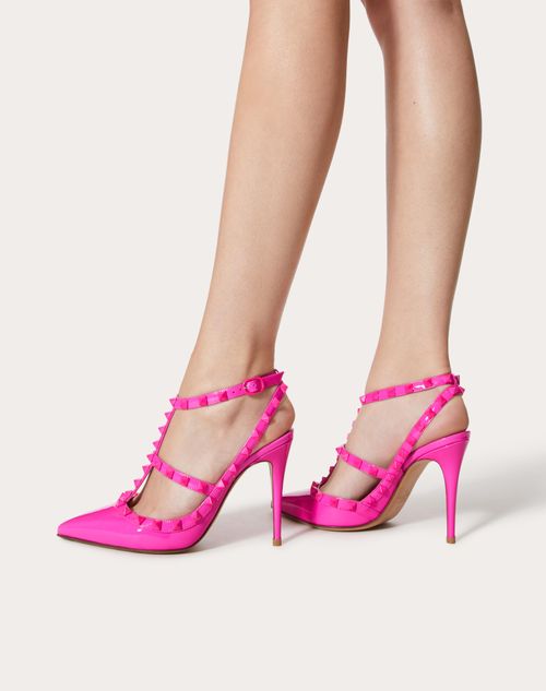 Rockstud Ankle Strap Patent-leather Pump With Tonal Studs 100 Mm for Woman  in Pink Pp