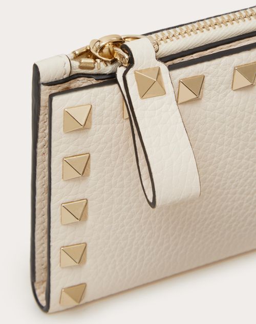 Valentino Garavani - Rockstud Grainy Calfskin Cardholder With Zipper - Light Ivory - Woman - Wallets And Small Leather Goods