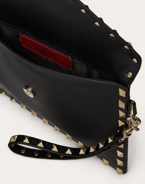 Rockstud Calfskin Pouch for Woman in Black | Valentino US