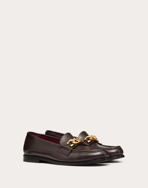 Valentino Garavani - Vlogo Chain Calfskin Loafer - Bitter Chocolate - Man - Fashion Formal - M Shoes