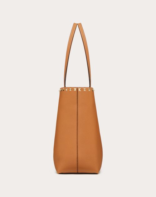 Rockstud Grainy Calfskin Tote Bag for Woman in Black | Valentino US