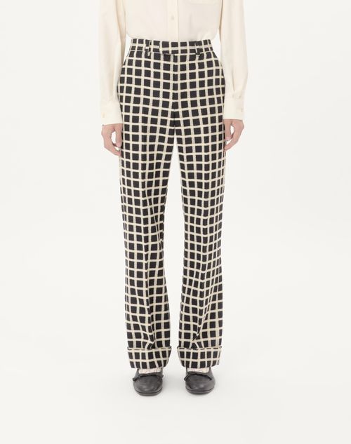 Valentino - Wool Blend Pants With Check Pattern With Turn-up - Black/butter - Man - Pants And Shorts