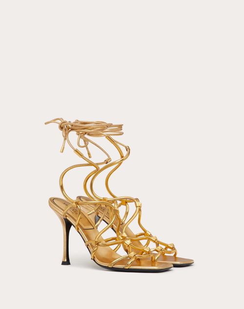Valentino Garavani - Rockstud Net Mirror-effect Synthetic Sandal 100 Mm - Antique Brass - Woman - Woman Sale