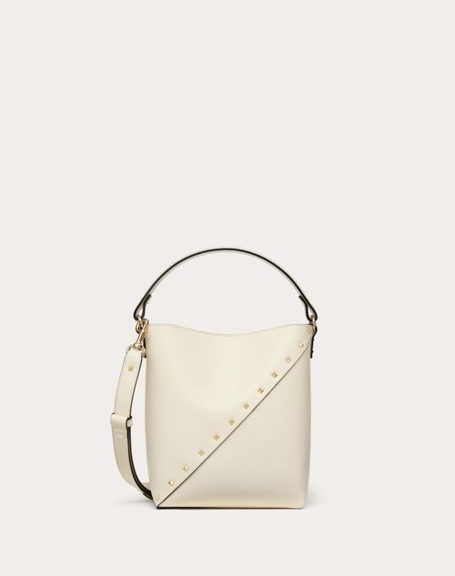 Valentino Garavani - Valentino Garavani Valentino Garavani Rockstud Wispy Calfskin Bucket Bag - Ivory - Woman - Gifts For Her