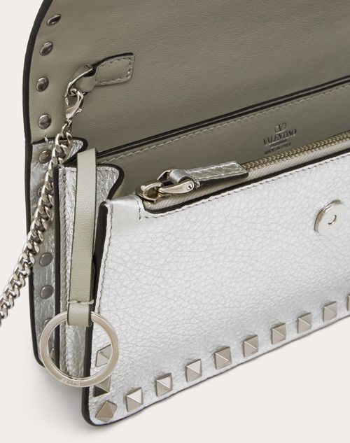 Rockstud Metallic Grainy Calfskin Wallet With Chain for Rockstud Metallic Grainy Calfskin Wallet With Chain for