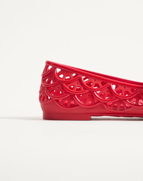 Valentino Garavani - Ondette Rubber Ballerina With Scallop Pattern 05mm - Coral - Woman - Ballerinas