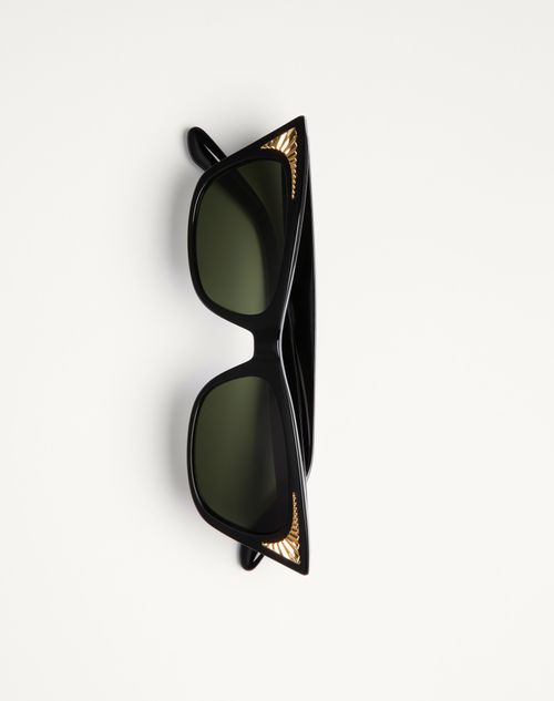  - Black/green