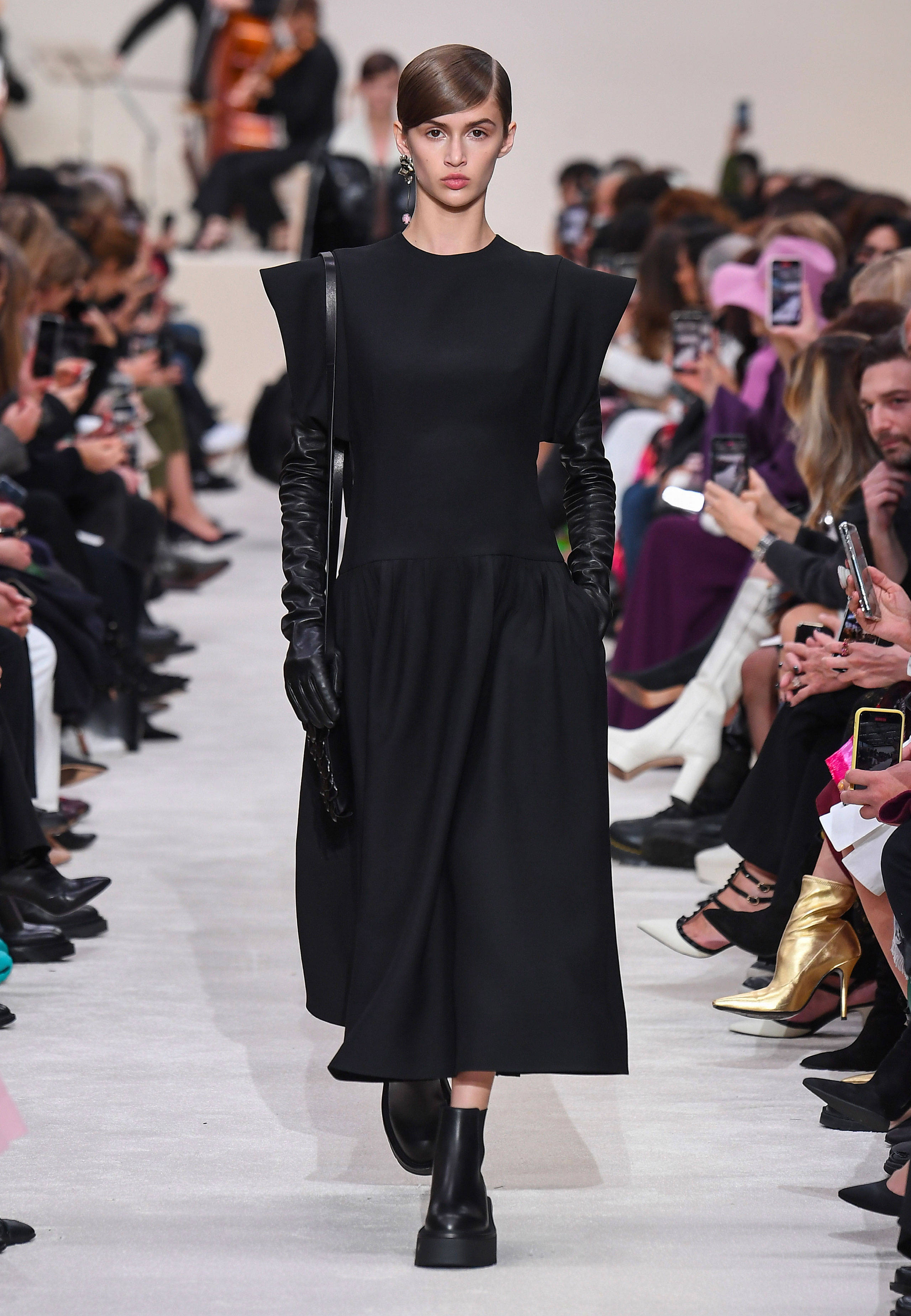 Valentino - Fall/Winter 2020-21 Women's Collection - Look 3
