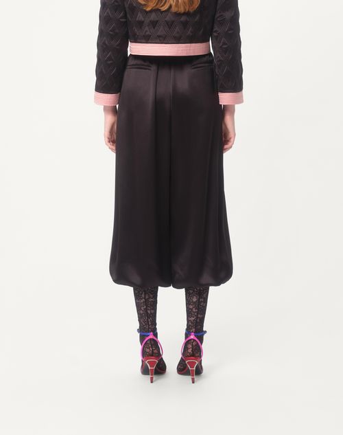  - Black/geranium