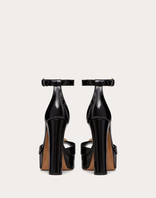 Maxi Stud Patent Leather Slingback Pumps in Black - Valentino Garavani