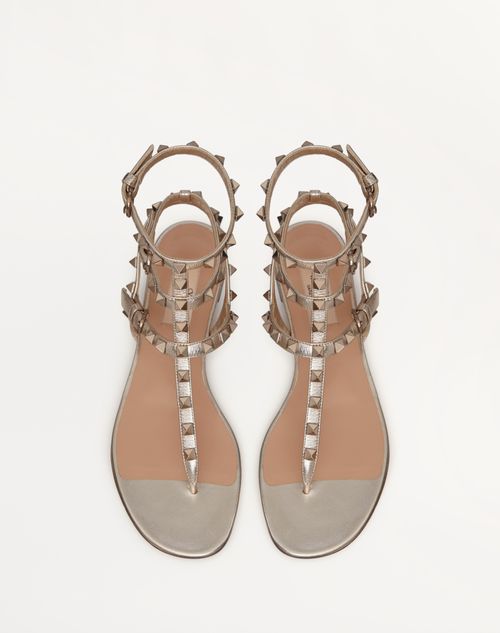 Valentino flat 2024 studded sandals