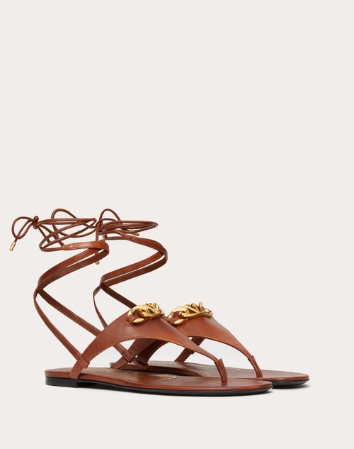 Valentino Garavani - Vlogo Chain Calfskin Flat Thong Sandals - Tan Brown - Woman - Vlogo Chain - Shoes