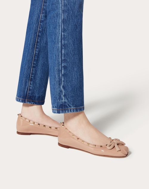 Black valentino rockstud flats best sale