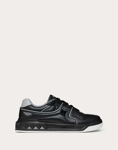 Valentino Garavani - One Stud Low-top Nappa Sneaker - Black/grey - Man - Sneakers