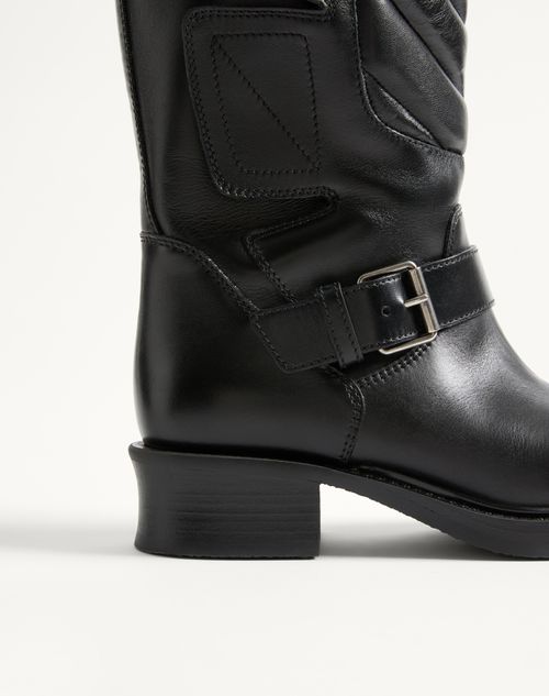 Valentino Garavani - Rayons Biker Boot In Calfskin And Nappa Leather With Chevron Pattern 40mm - Black - Woman - Boots