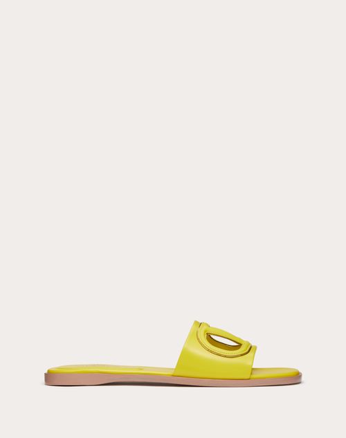 Valentino Garavani - 브이로고 컷아웃 송아지 가죽 슬라이드 샌들 - Cedar Yellow/앤틱 브라스 - 여성 - Shelf - W Shoes - Summer Vlogo