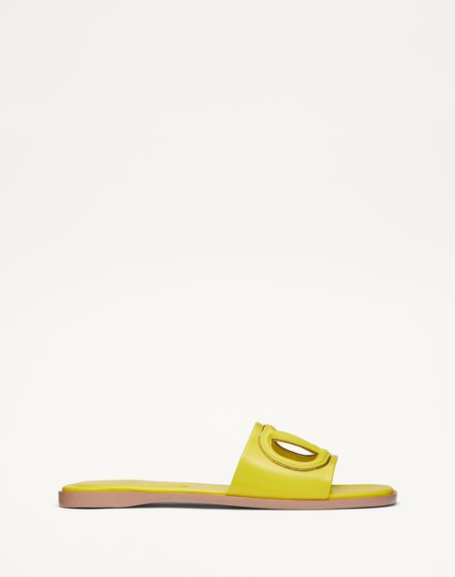 Valentino Garavani - Vlogo Slide-sandalen Aus Kalbsleder Mit Cut-outs - Cedar Yellow/antique Brass - Frau - Shelf - W Shoes - Summer Vlogo