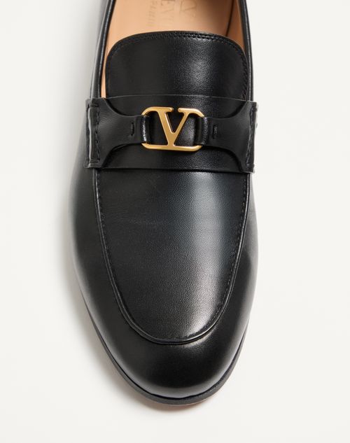 Valentino Garavani - Vlogo Signature Nappa Leather Loafer - Black - Man - Loafers And Driver