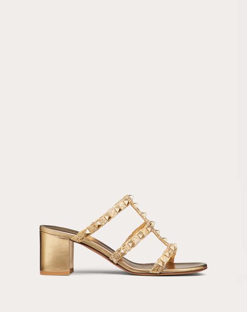 Valentino Garavani - Sandalia Sin Talón Rockstud De Rafia Con Tacón De 60 mm - Oro - Mujer - Sandalias