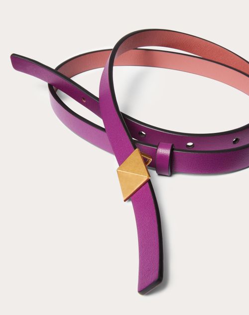Valentino Garavani - Reversible One Stud Belt In Glossy Calfskin 12 Mm - Prune/gingerbread - Woman - Belts - Accessories