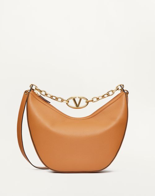 Valentino Garavani - Sac Hobo Moyen Vlogo Moon En Cuir De Veau Grainé Avec Chaîne - Amande - Femme - Sacs Porté Épaule