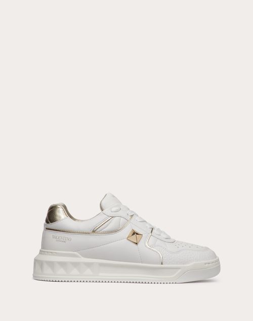 One Stud Low-top Calfskin Sneaker for Woman in White/platinium