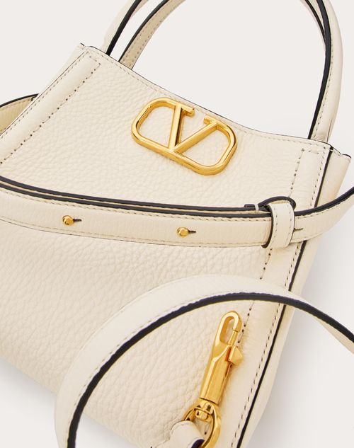 Valentino Garavani - Valentino Garavani Alltime Small Handbag In Grainy Calfskin - Ivory - Woman - Top Handle Bags