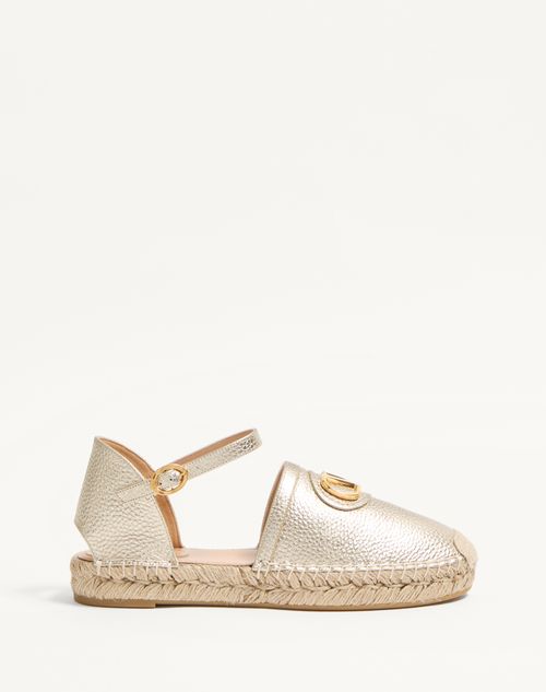 Valentino Garavani - Vlogo Signature Ballerina In Laminated Grainy Calfskin 25mm - Platinum - Woman - Espadrilles - Shoes