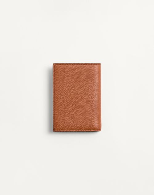 Valentino Garavani - Valentino Garavani Vlogo Signature Cardholder In Grainy Calfskin - Saddle Brown - Man - Wallets And Small Leather Goods