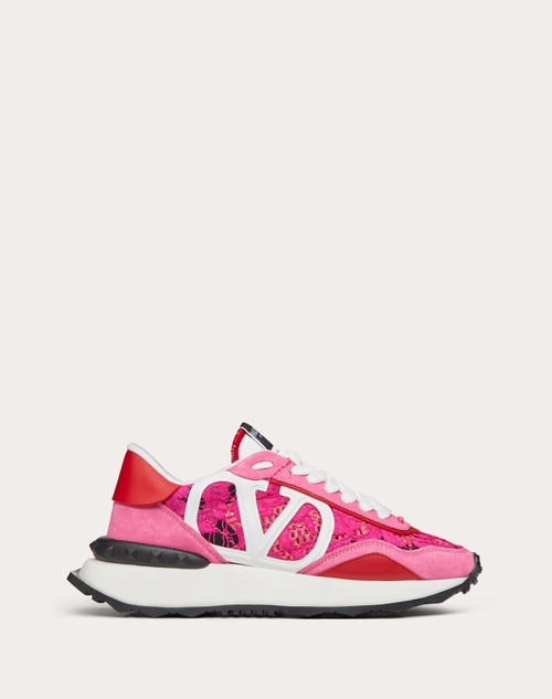 Valentino Garavani logo-patch lace-up sneakers - Pink