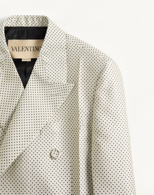 Valentino - Chaqueta De Seda Cruzada Valentino Con Patrón De Jacquard Plusdepois Y Pliegue Prensado - Marfil/negro - Hombre - Abrigos Y Blazers