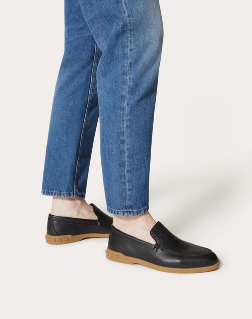 Valentino Garavani - Leisure Flows Slip-on In Grainy Calfskin - Black - Man - Man View All