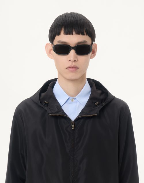 Valentino - ヴァレンティノ Vゴールド ライトウェイトナイロン フード付きウインドブレーカー - ブラック - メンズ - ジャケット＆ダウン