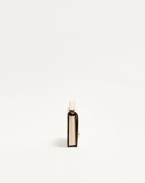 Valentino Garavani - Vlogo Signature Grainy Calfskin Wallet With Chain - Light Ivory - Woman - Wallets And Small Leather Goods