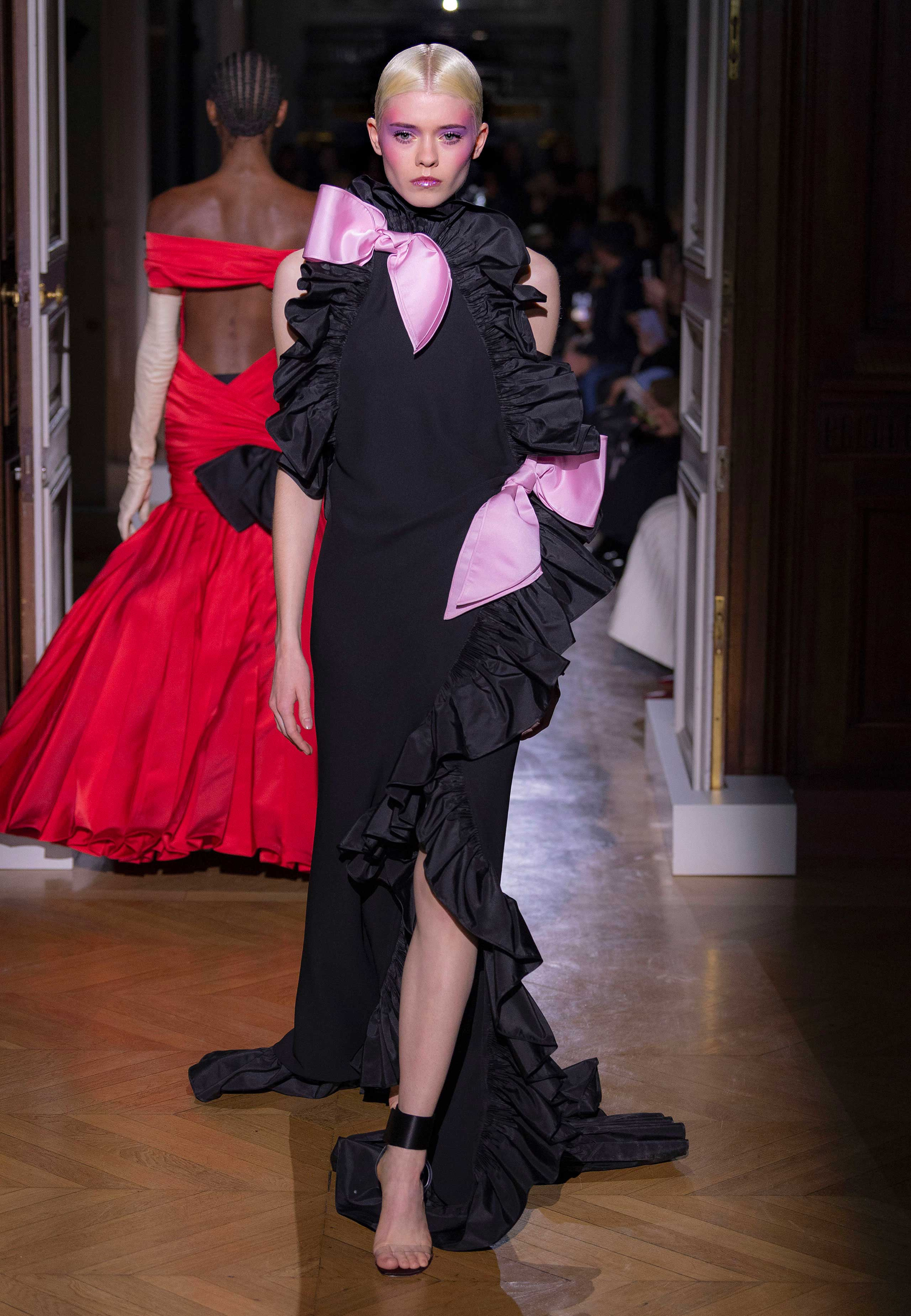Valentino - Haute Couture Spring/Summer 2020 - Look 43