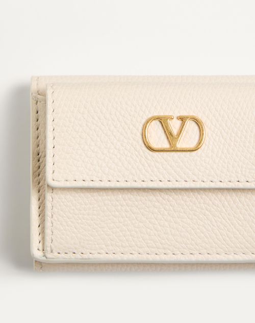 Valentino Garavani - Vロゴ シグネチャー グレインカーフスキン ミニ 三つ折りウォレット - ライトアイボリー - ウィメンズ - 