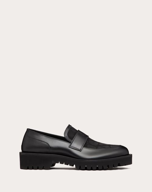 Valentino Garavani - Loafer In Toile Iconographe Technical Fabric And Calfskin - Black - Man - Fashion Formal - M Shoes