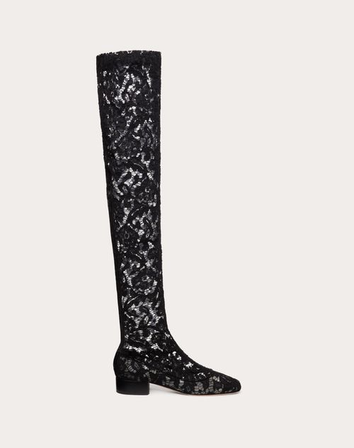 Over-the-knee Lace Boots 30mm for Woman in Black | Valentino GR