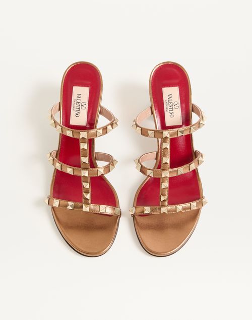 Valentino Garavani - Rockstud Slide Sandal In Laminated Nappa Leather 60mm - Gold - Woman - Sandals