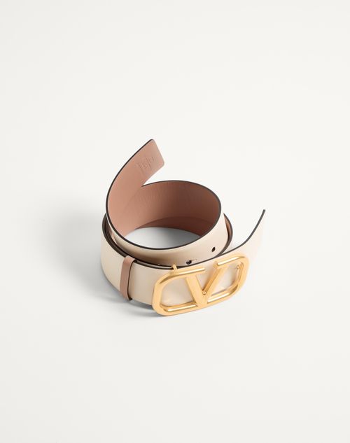 Valentino Garavani - Reversible Vlogo Signature Belt In Glossy Calfskin 40 Mm - Ivory - Woman - Accessories