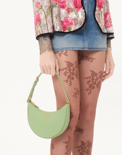 Valentino Garavani - Mini Borsa Hobo Vlogo Signature In Vitello Granato - Menta - Donna - Borse A Spalla