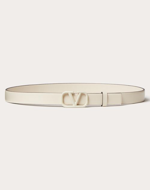 Valentino Garavani - Cinturón De Cuero De Becerro Brilloso Con El Vlogo Signature De 20 mm - Marfil Pálido - Mujer - Cinturones