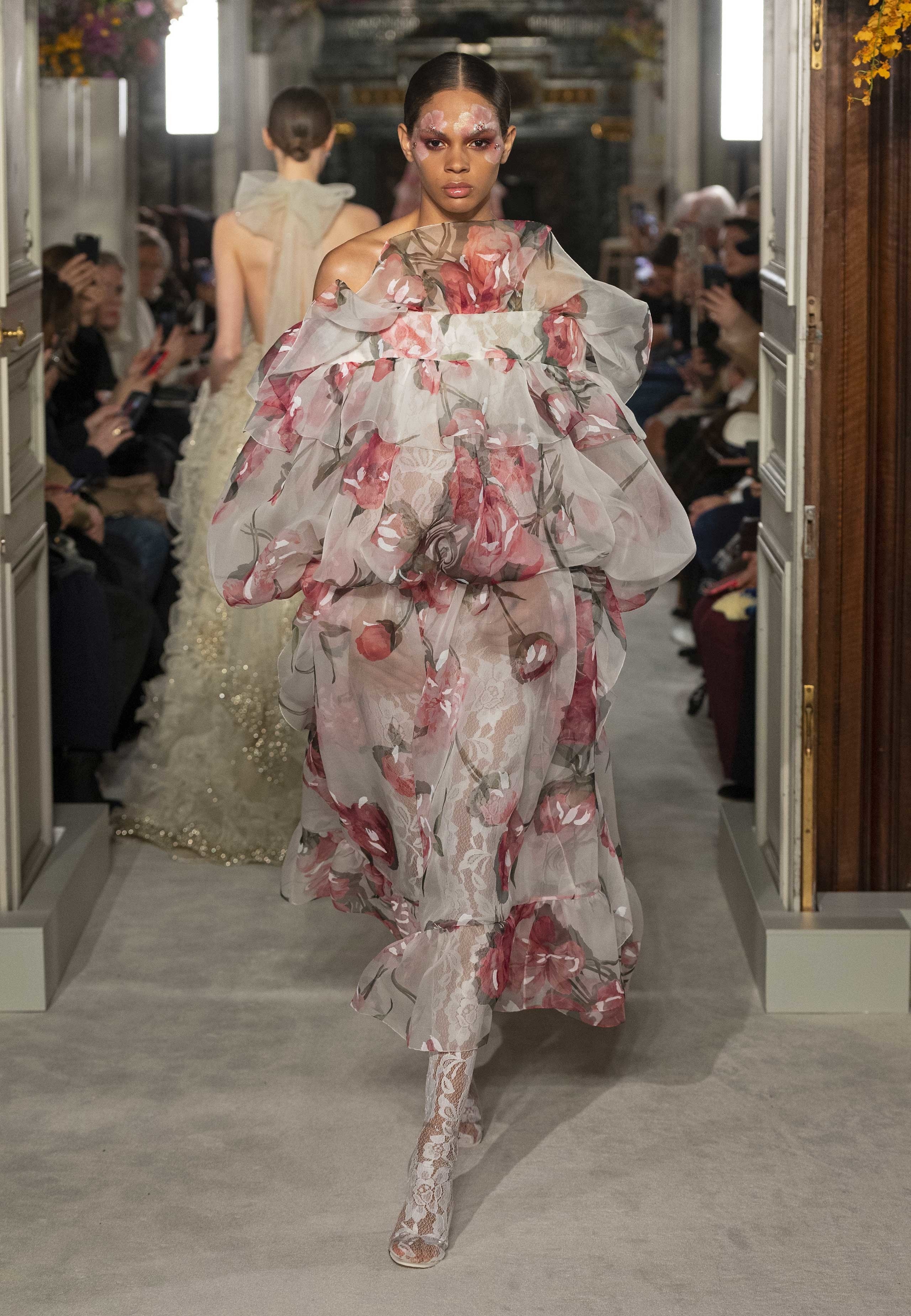 Valentino shop spring 2019