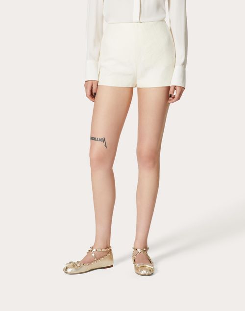 Valentino - Toile Iconographe Crepe Couture Shorts - Ivory - Woman - Trousers And Shorts