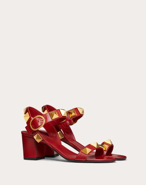 New hotsell valentino sandals