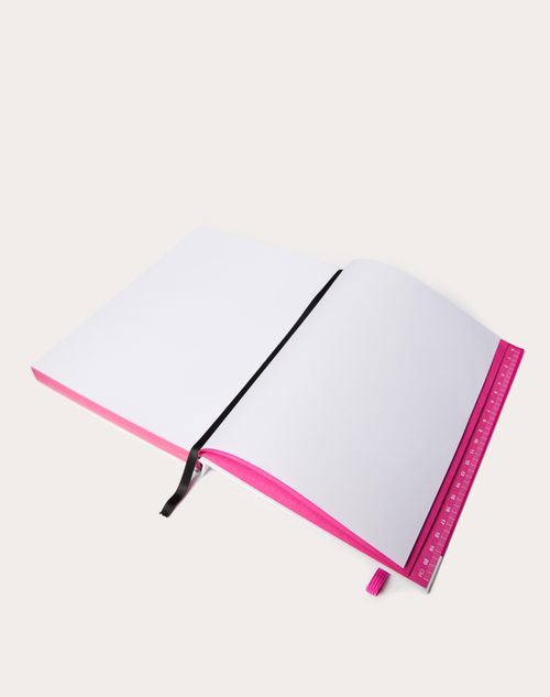 pantone pink pp valentino