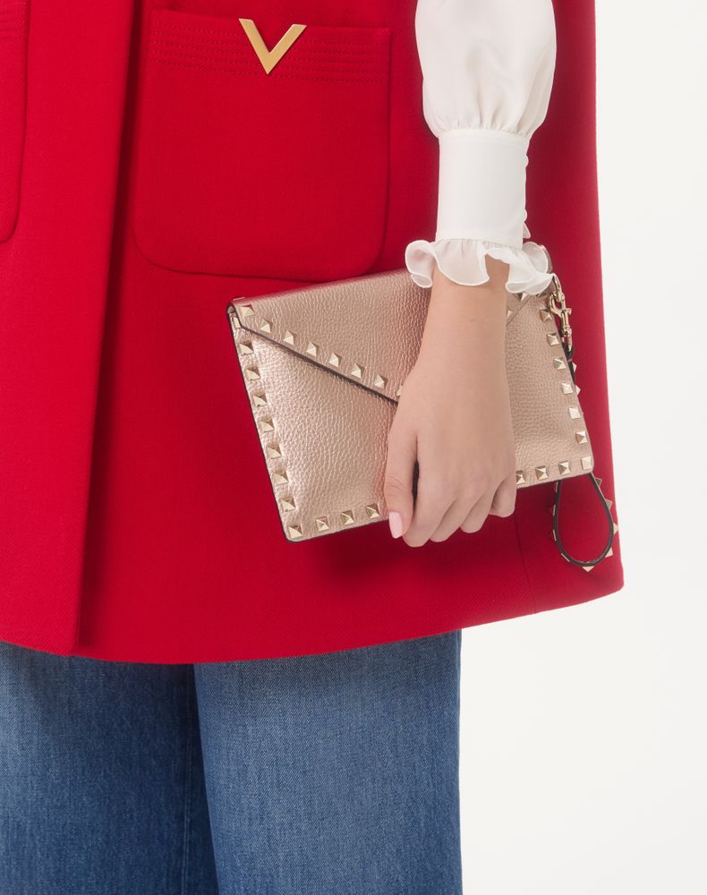 Valentino Garavani Rockstud Laminated Grainy Calfskin Clutch Bag Woman Rose Cannelle Uni
