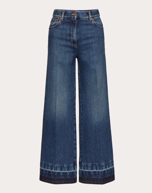 blue color jeans pants