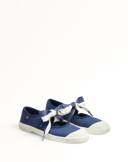  - Indigo/ivory