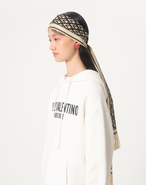 Valentino Garavani - Chalina De Seda Toute La V - Crema/negro - Mujer - Accesorios Suaves